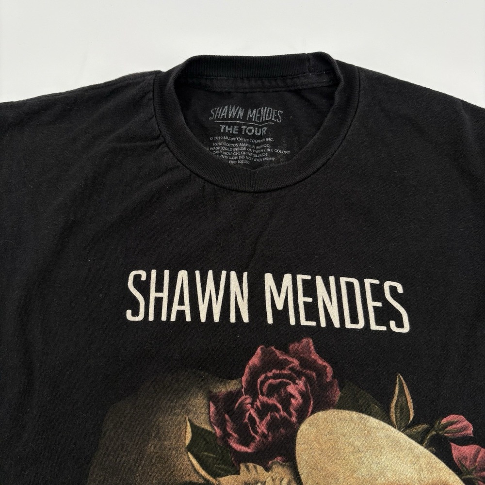 Shawn Mendes The Tour 2019 Concert Tee Shirt Mens Medium M Short Sleeve Pullover